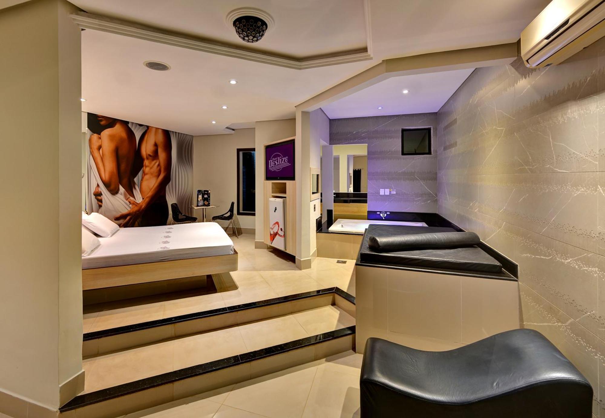Deslize Motel 4 Уберландия Экстерьер фото